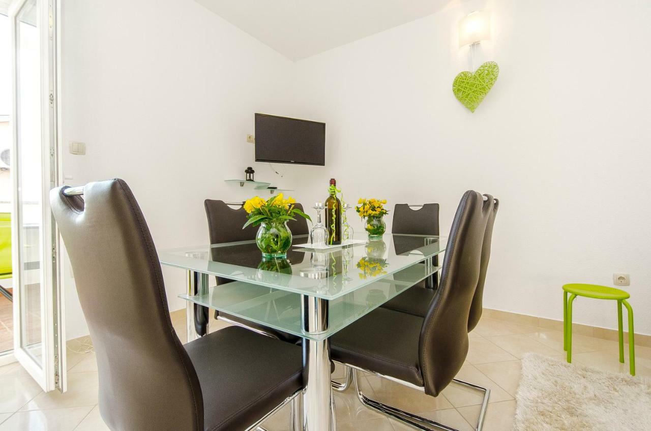 Apartment Ive Trogir Exterior photo